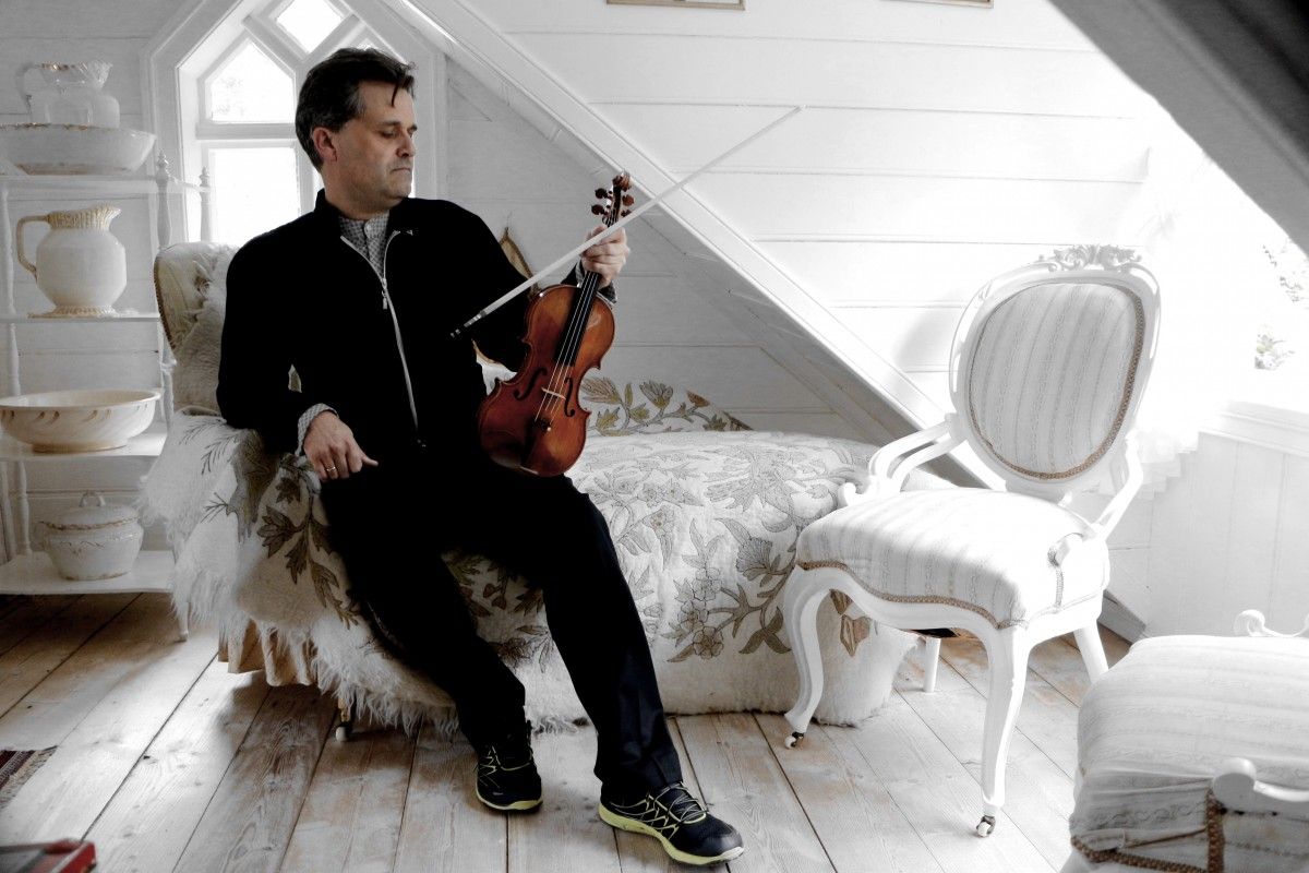 Skaerved con il violino Amati appartenuto a Ole Bull